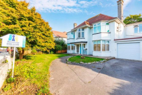 Bournecoast - THREE BEDROOM BOSCOMBE BEACH APARTMENT - FM5374
